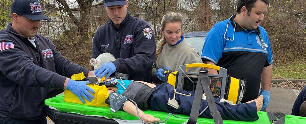 critical care paramedic training program